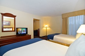 Best Western Plus Yadkin Valley Inn & Suites
