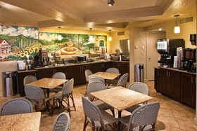 Home2 Suites by Hilton Outer Banks Kill Devil Hills