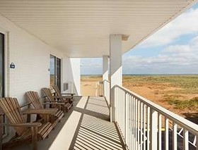 Days Inn by Wyndham Kill Devil Hills Oceanfront - Wilbur