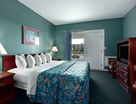 Days Inn by Wyndham Kill Devil Hills Oceanfront - Wilbur