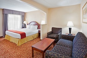 Holiday Inn Express & Suites Kings Mountain - Shelby Area