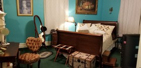 The Inn of the Patriots