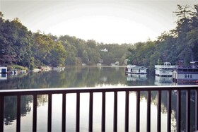 Bluegill Lakehouse