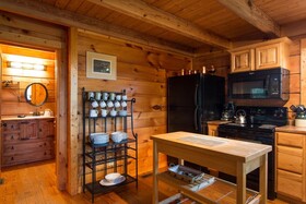 Juve Cabin