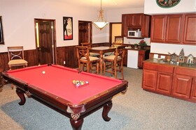 Mountain Laurel Lodge