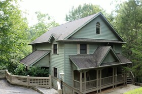 Mountain Laurel Lodge