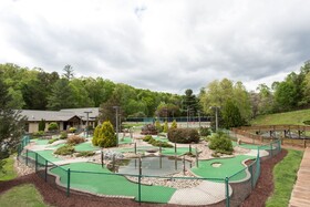 Mountain Laurel Lodge