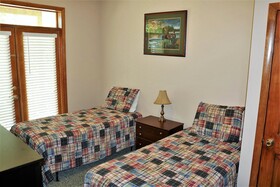 Mountain Laurel Lodge