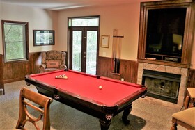 Mountain Laurel Lodge