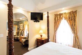 The 1927 Lake Lure Inn And Spa