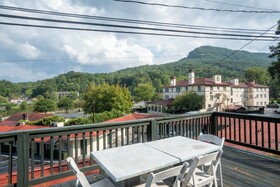 The 1927 Lake Lure Inn And Spa