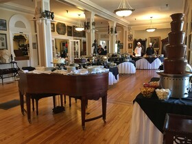 The 1927 Lake Lure Inn And Spa