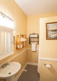 The 1927 Lake Lure Inn And Spa