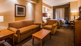 Best Western Plus Westgate Inn & Suites