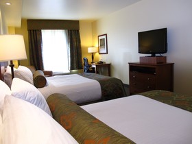 Best Western Plus Westgate Inn & Suites