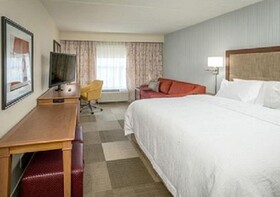 Hampton Inn & Suites Lenoir