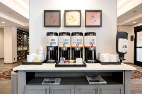 Hampton Inn & Suites Lenoir