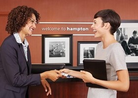 Hampton Inn & Suites Lenoir