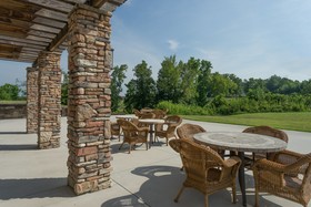 Holiday Inn Express & Suites Lexington NW-The Vineyard
