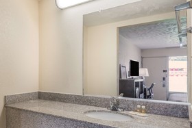 Ramada by Wyndham Lumberton