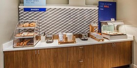 Holiday Inn Express & Suites Lumberton