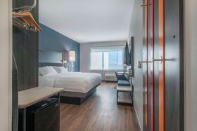 Tru by Hilton Lumberton