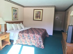 Clarion Hotel Conference Center