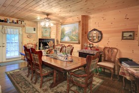Misty Mountain Ranch B&B & Cabins