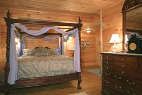 Misty Mountain Ranch B&B & Cabins