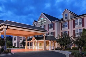 Wingate by Wyndham Matthews, NC