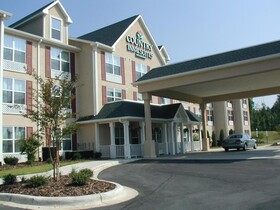 Wingate by Wyndham Matthews, NC