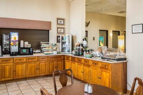 Days Inn by Wyndham Mocksville