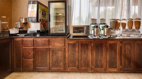 Best Western Inn & Suites - Monroe