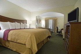Best Western Inn & Suites - Monroe