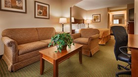 Best Western Inn & Suites - Monroe