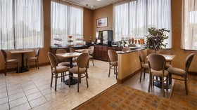 Best Western Inn & Suites - Monroe