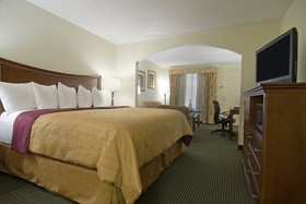 Best Western Inn & Suites - Monroe