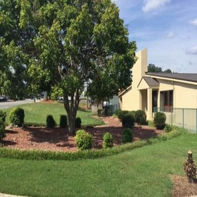 Super 8 by Wyndham Monroe