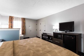 Quality Inn & Suites Mooresville