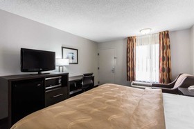 Quality Inn & Suites Mooresville