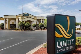 Quality Inn & Suites Mooresville
