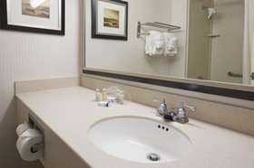 La Quinta Inn & Suites by Wyndham Mooresville