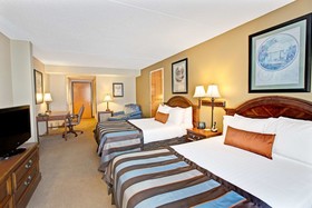 La Quinta Inn & Suites by Wyndham Mooresville