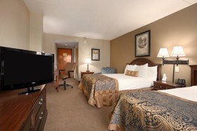 La Quinta Inn & Suites by Wyndham Mooresville