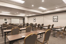 Country Inn & Suites by Radisson Raleigh-Durham Airport NC