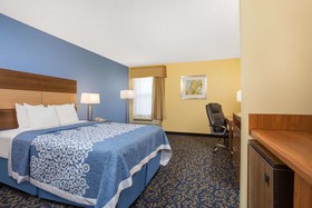 Days Inn by Wyndham Raleigh-Airport-Research Triangle Park