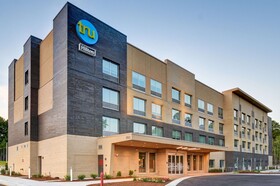 Tru by Hilton Raleigh Durham Airport