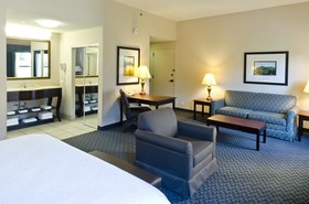 Hampton Inn Mount Airy