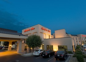 Hampton Inn Mount Airy