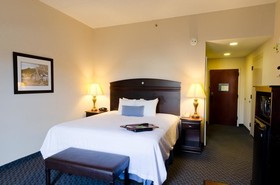 Hampton Inn Mount Airy